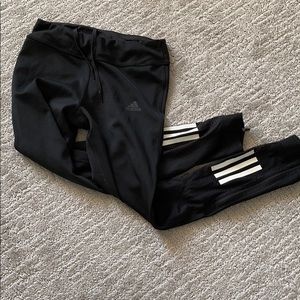 Adidas crop leggings